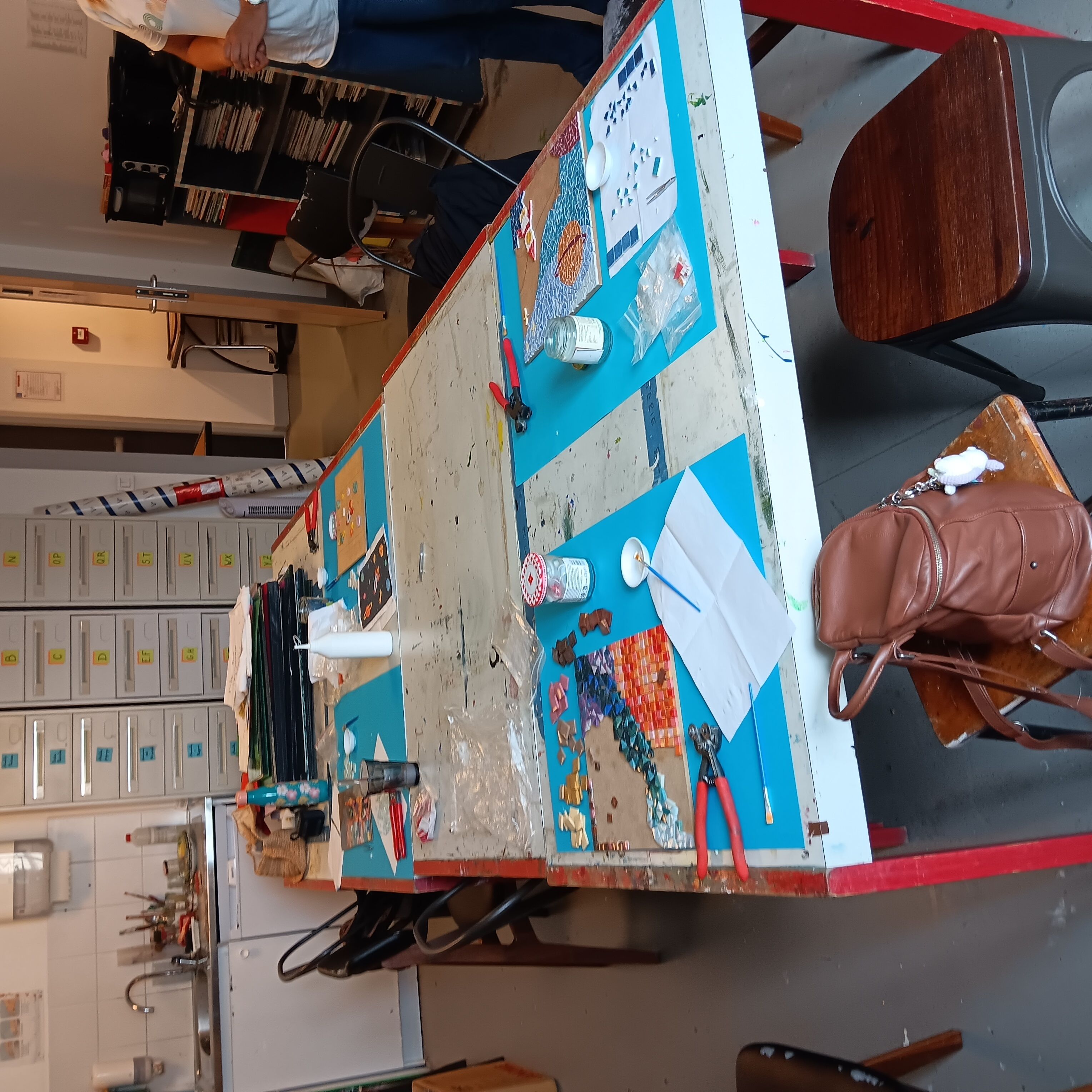 Témoignage: Violaine,  atelier de mosaïque.